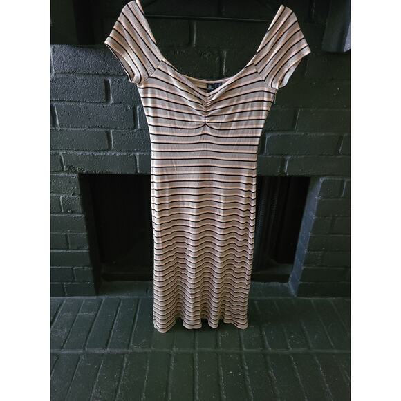 Women"s XS striped Bodycon Volcom dress - Picture 2 of 7
